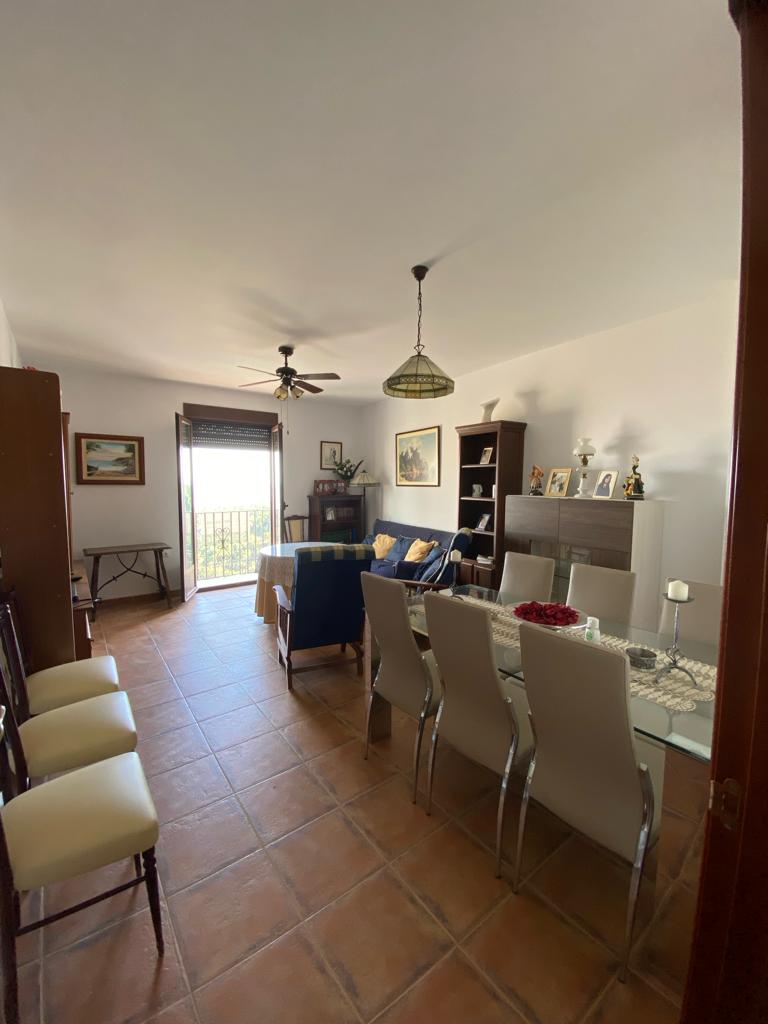 Beautiful three bed apartment in Velez-Blanco with amazing views