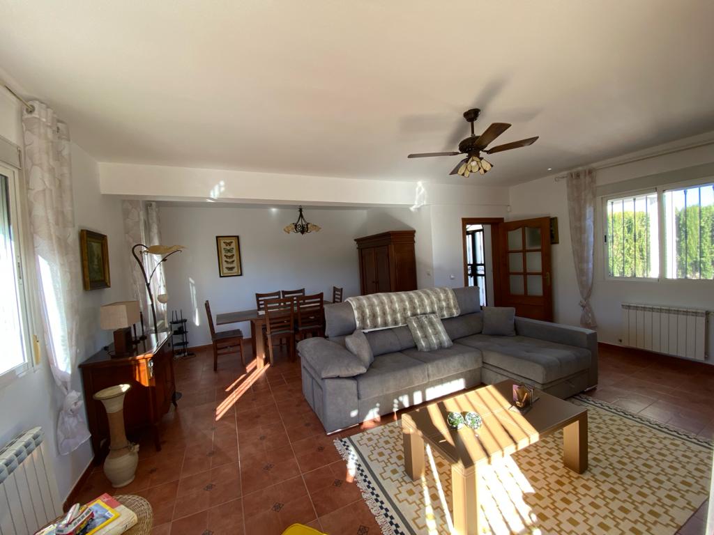 Wunderschöne Villa mit 3 Schlafzimmern und 2 Bädern und Pool in schöner Lage in der Nähe von Vélez Blanco