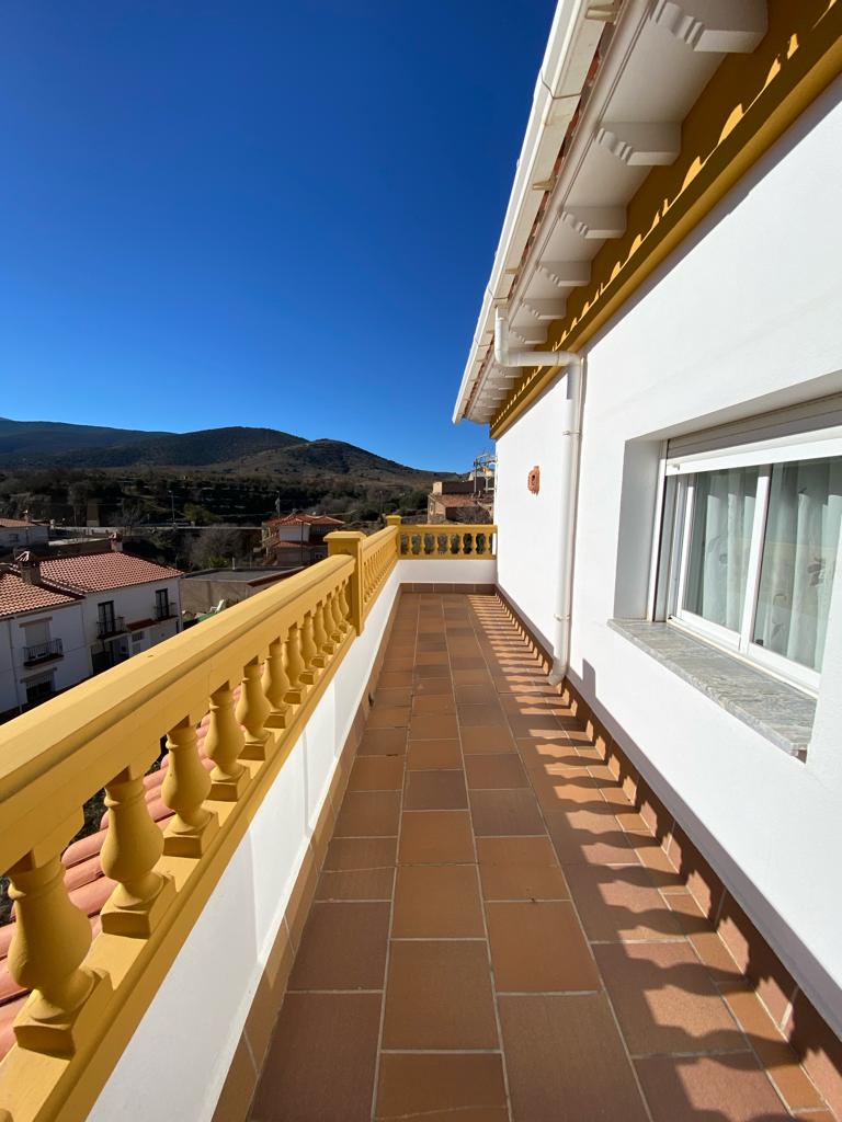 Magnífica casa de 5 dormitorios y 3 baños en Huéneja en la provincia de Granada