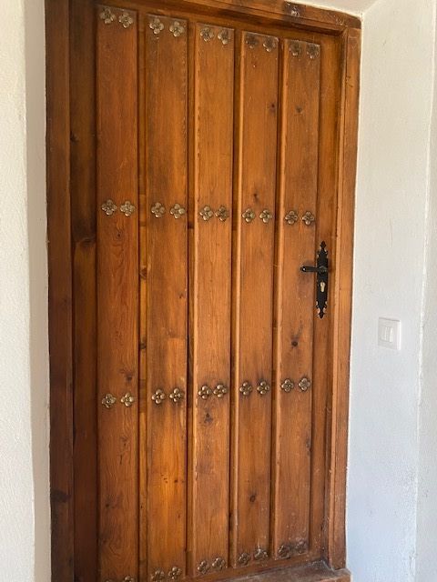 Large renovated country house with land in Vélez-Blanco