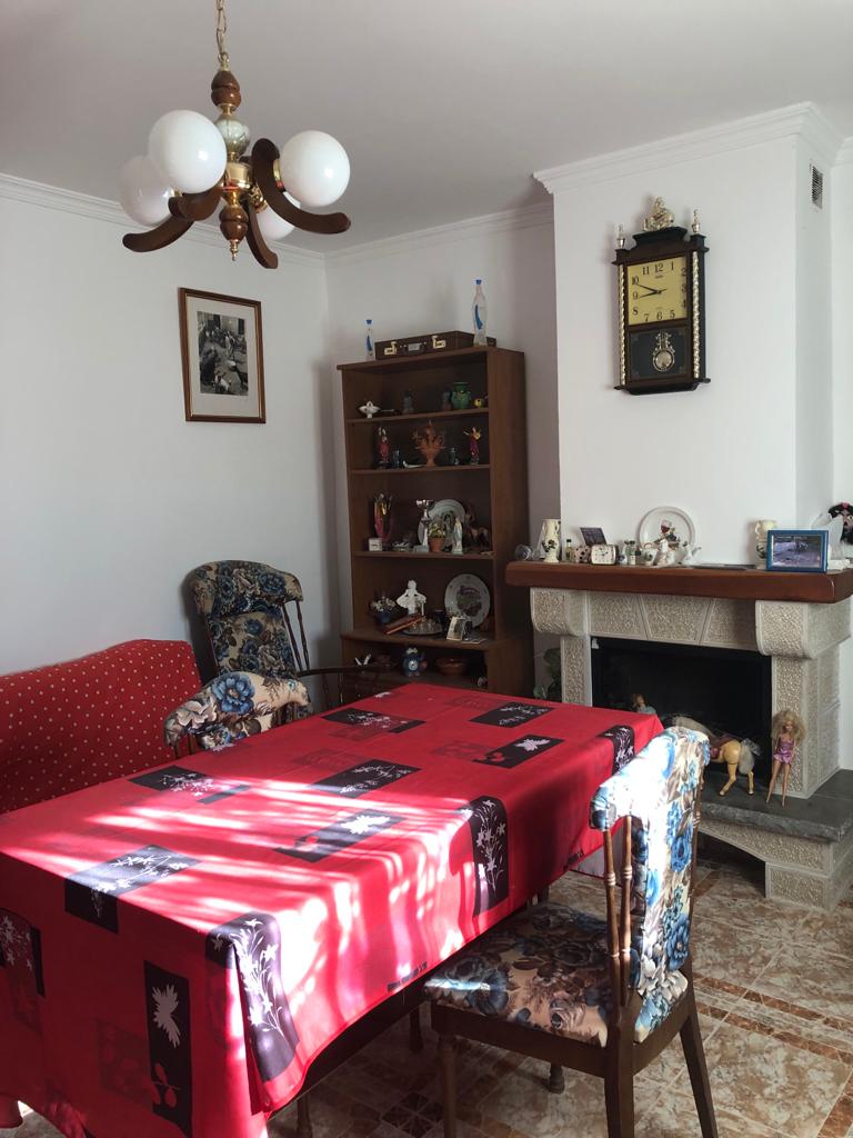 Large renovated country house with land in Vélez-Blanco