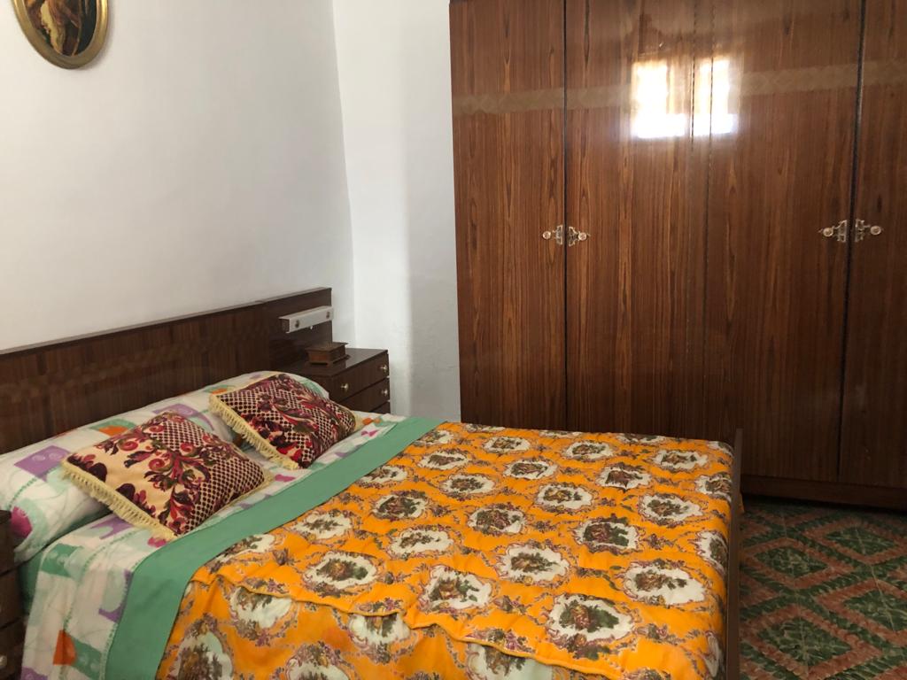 Large renovated country house with land in Vélez-Blanco