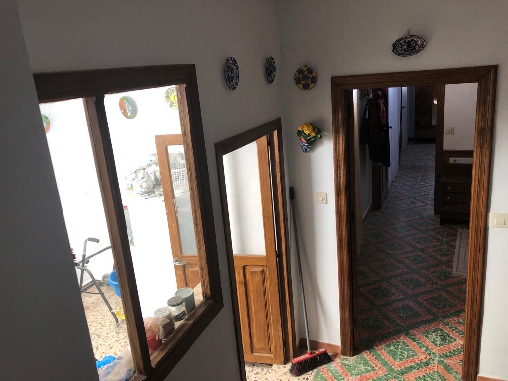 Large renovated country house with land in Vélez-Blanco