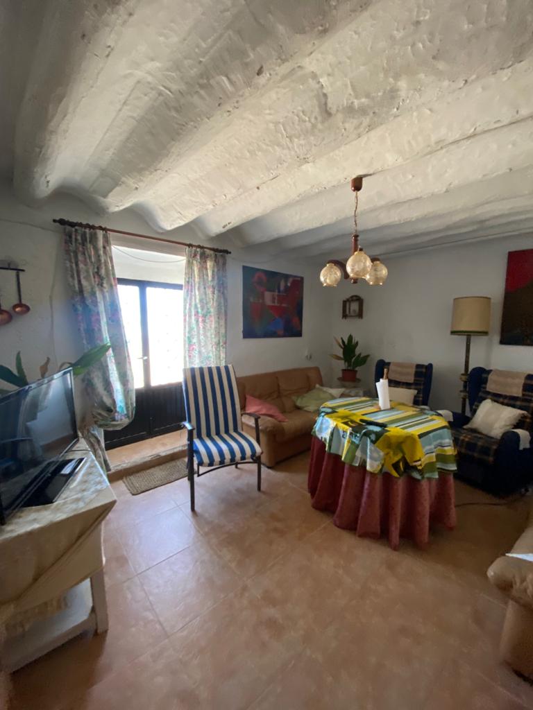 Rustic Cortijo 6 Bed,2Bath with views and land in Velez-Blanco