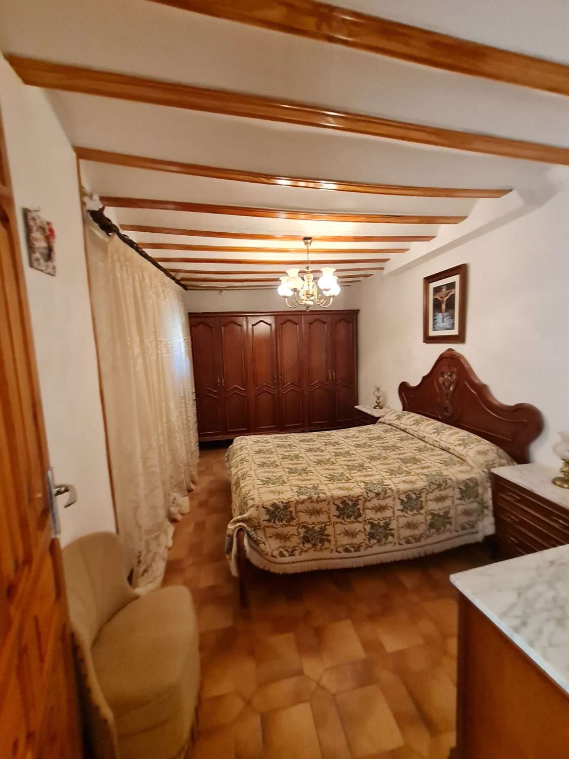 Casa Adosada Amueblada de 5 Dormitorios y 2 Baños en Vélez-Blanco