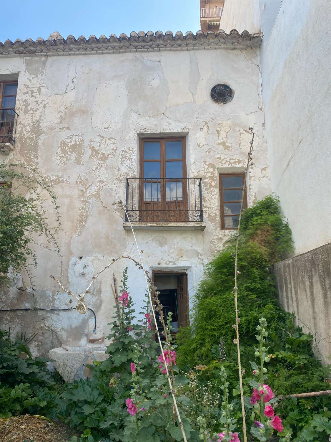 Maison de 9 chambres et 2 salles de bain pour la réforme à Velez-Rubio