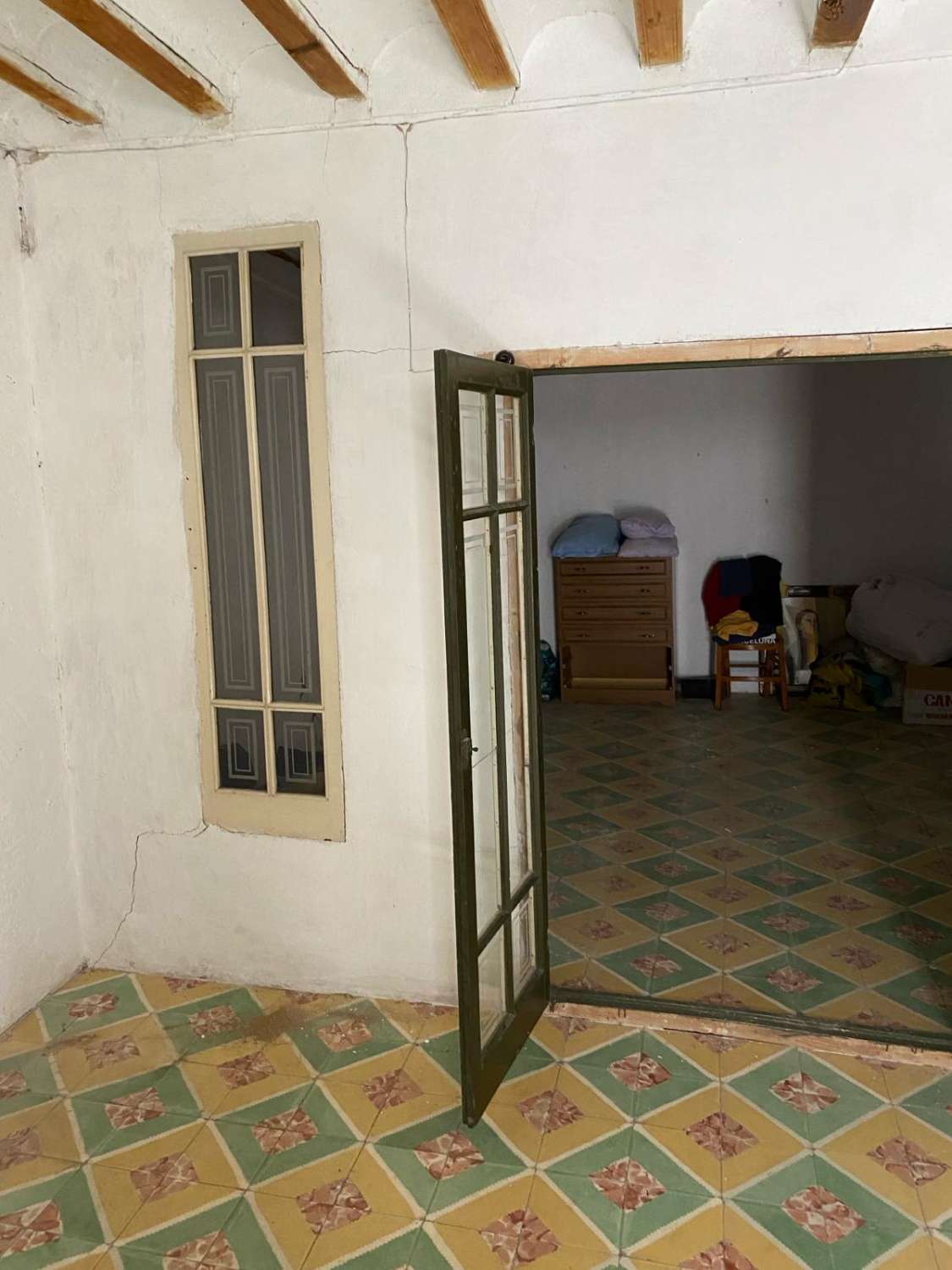 Propriété à prix avantageux 4 chambres, 2 salles de bain, maison de ville de 3 étages à réformer à Velez-Blanco