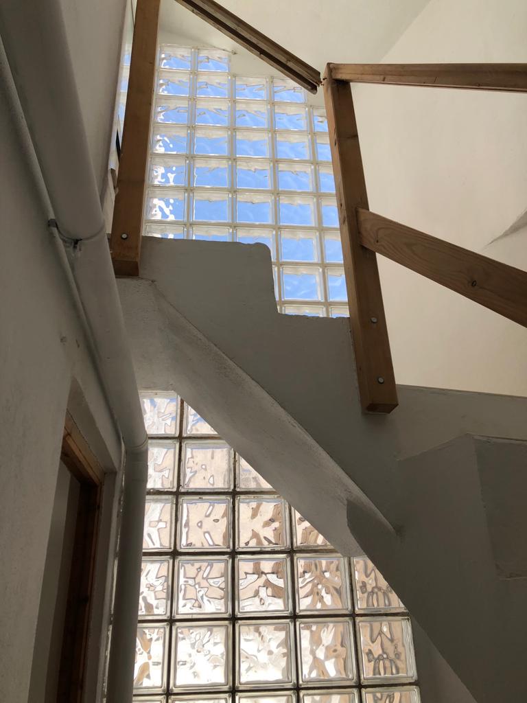 Large 4 bedroom 2 bathroom house for rent