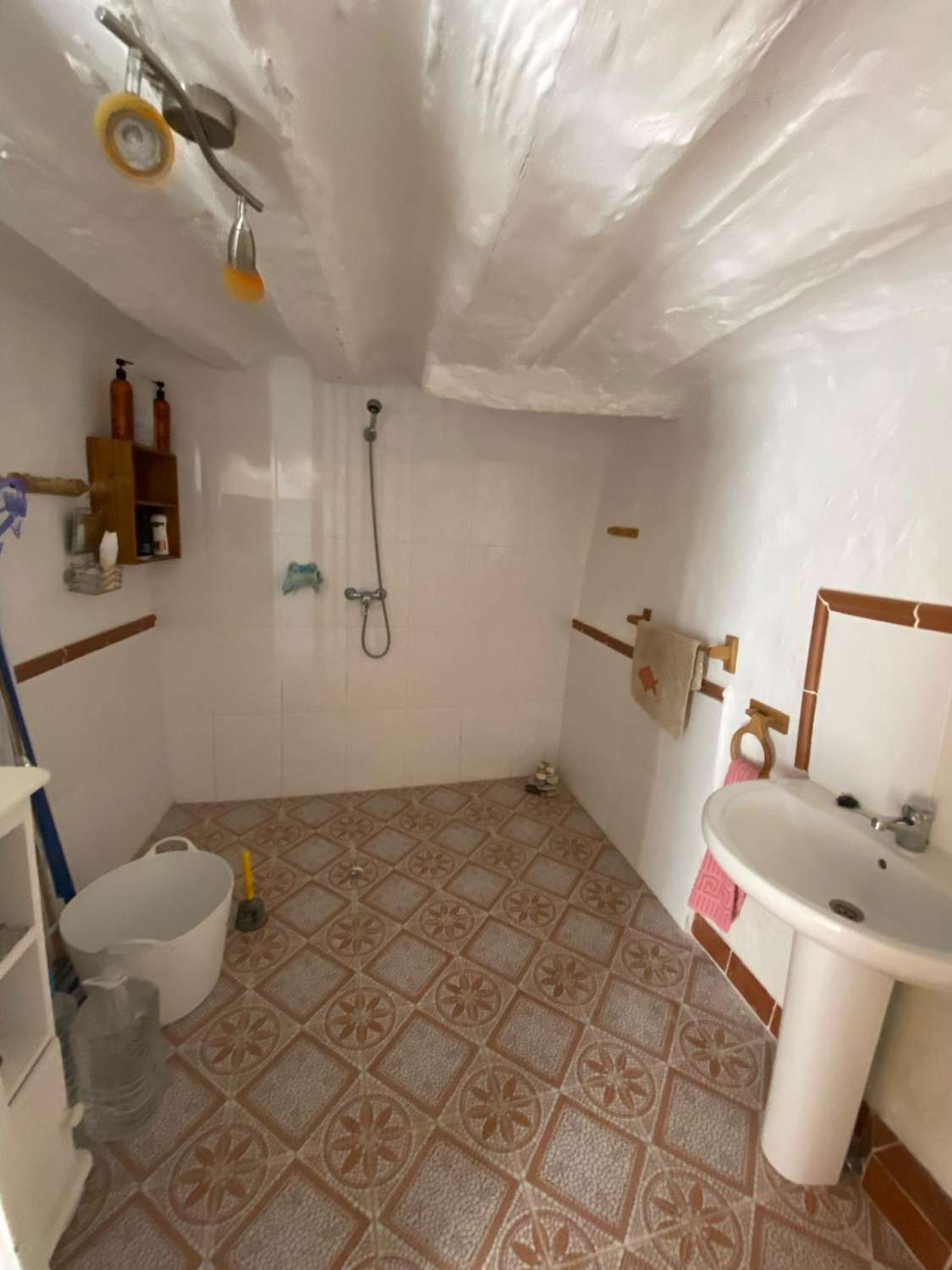 Reformed 2 Bed ,1 Bath Village House in Velez- Rubio