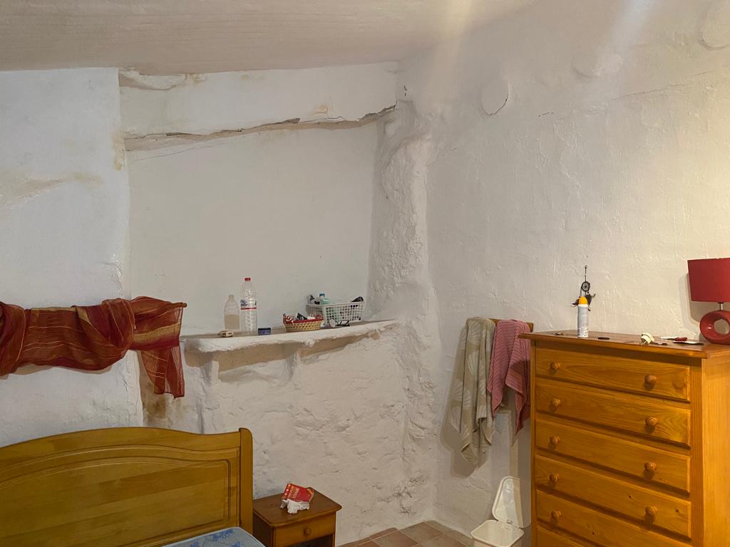 Reformed 2 Bed ,1 Bath Village House in Velez- Rubio