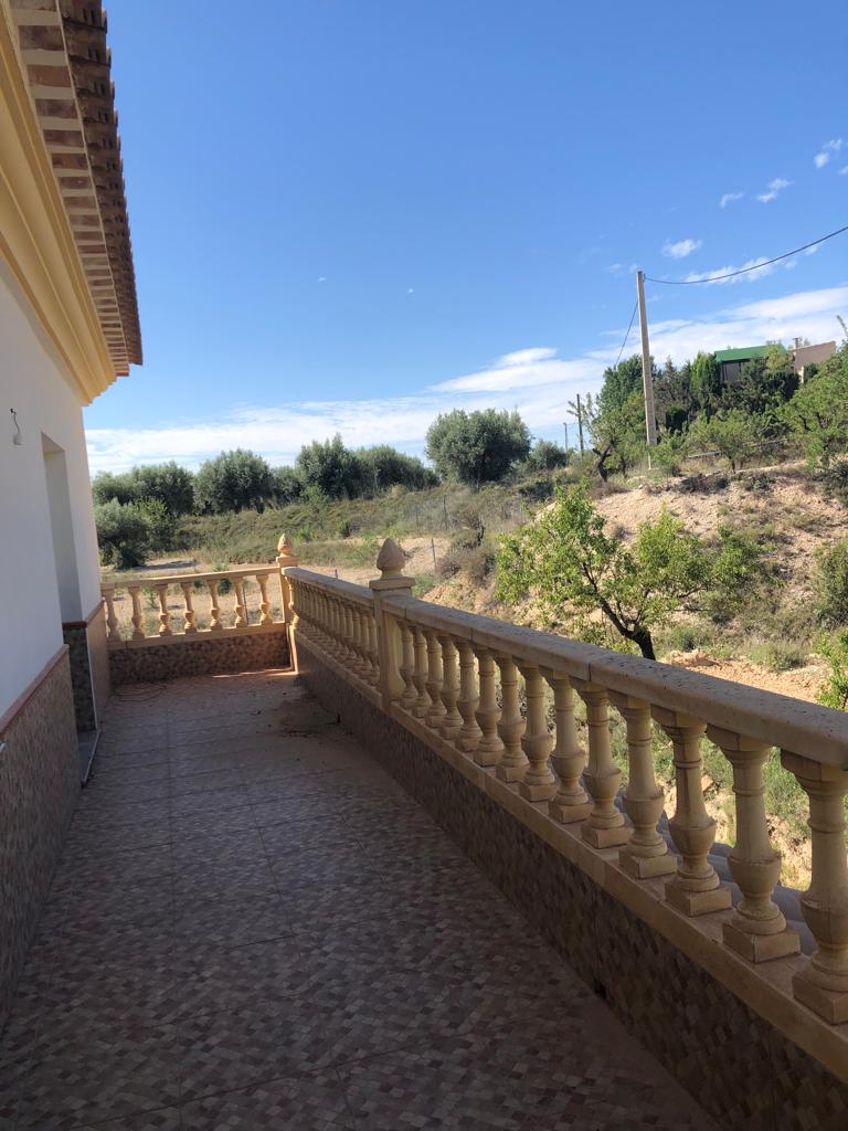Casa de 5 Hab. 2 Baños con Garaje en Velez- Blanco