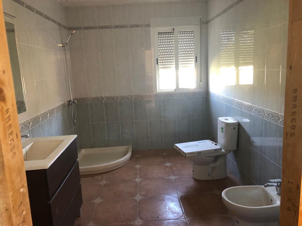 Casa de 5 Hab. 2 Baños con Garaje en Velez- Blanco