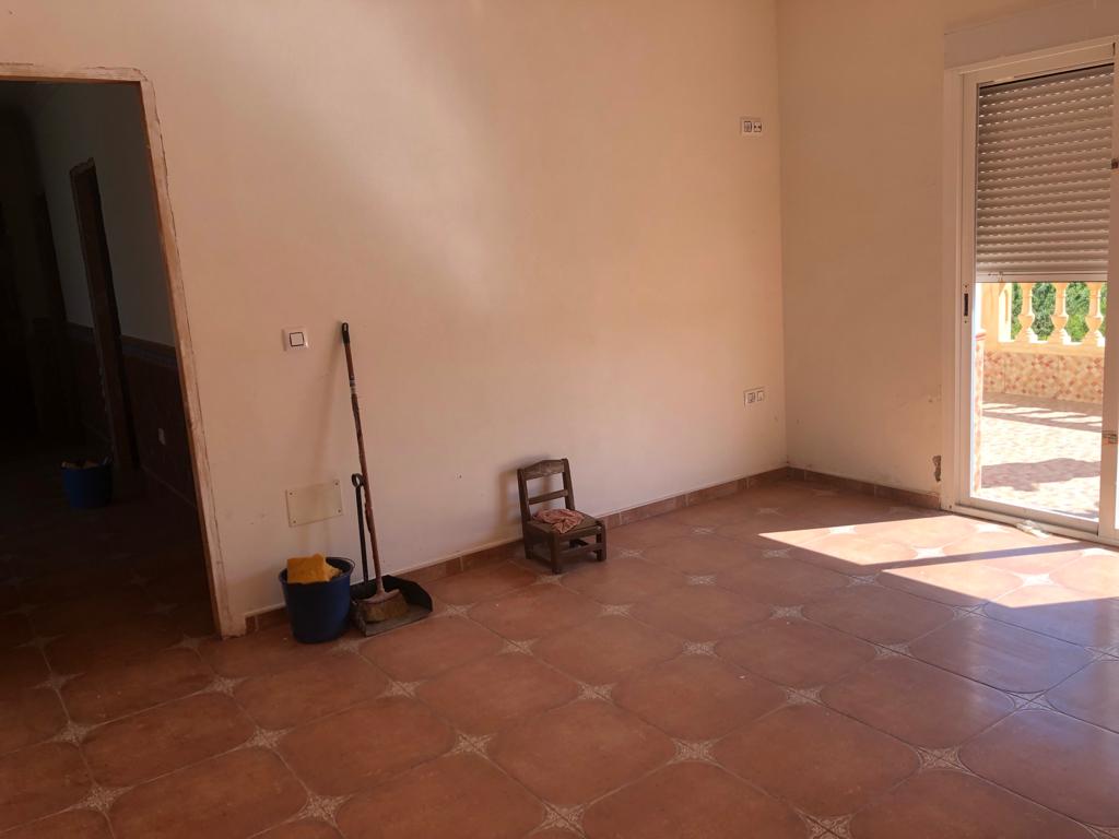 Casa de 5 Hab. 2 Baños con Garaje en Velez- Blanco