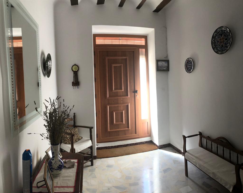 Casa Adosada con Garaje en Vélez- Blanco