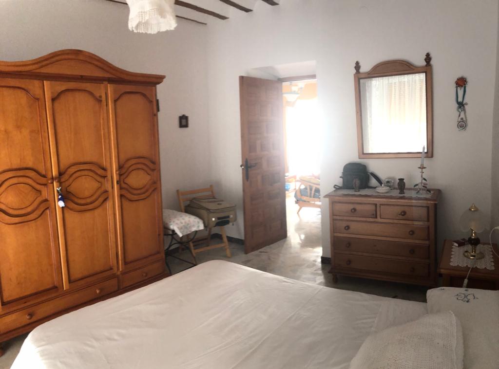 Casa Adosada con Garaje en Vélez- Blanco