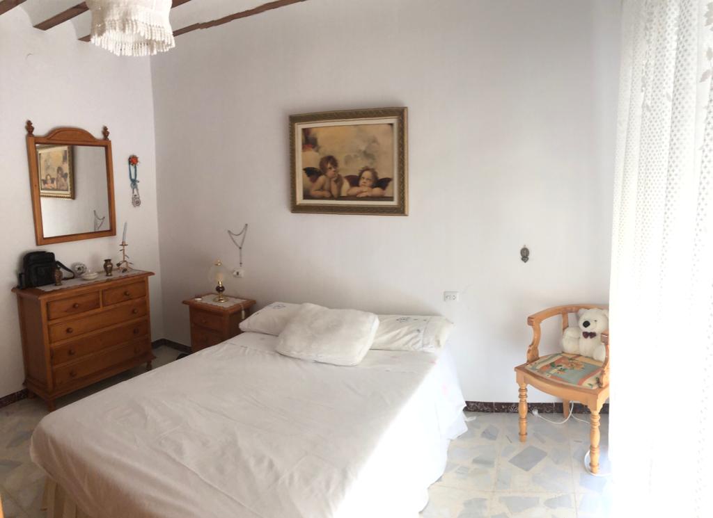 Casa Adosada con Garaje en Vélez- Blanco