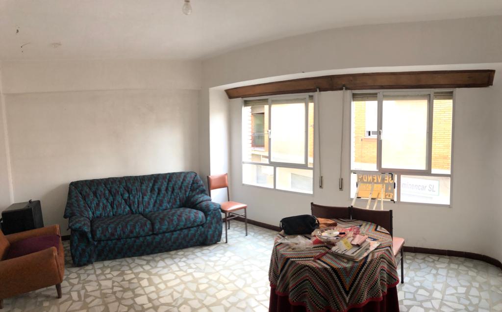Casa de 4 Plantas, 3 Dormitorios y 1 Baño con Garaje en Velez- Rubio