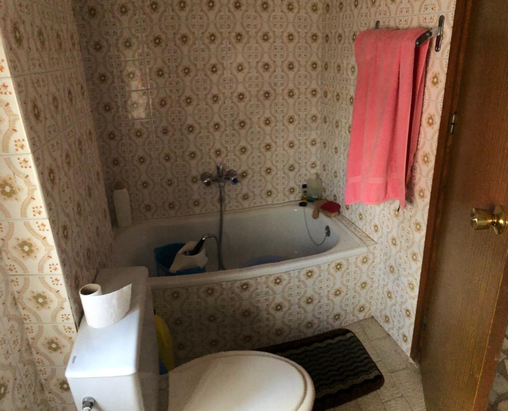 Casa de 4 Plantas, 3 Dormitorios y 1 Baño con Garaje en Velez- Rubio