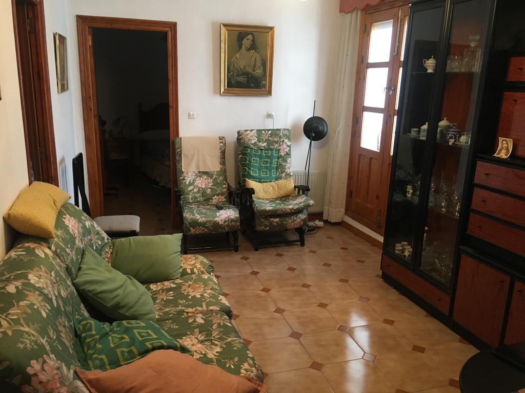 Casa Adosada de 3 Dormitorios y 2 Baños en Vélez-Blanco