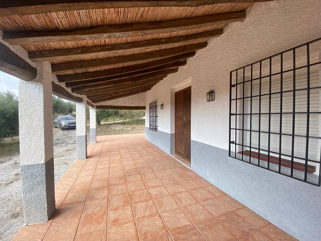 Hermosa Casa de Campo de 3 Dormitorios y 3 Baños en un entorno increíble en Vélez-Blanco