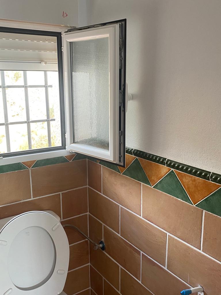 Hermosa Casa de Campo de 3 Dormitorios y 3 Baños en un entorno increíble en Vélez-Blanco