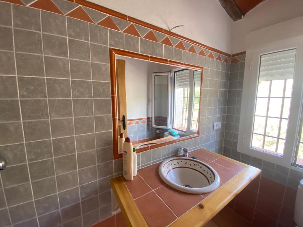 Hermosa Casa de Campo de 3 Dormitorios y 3 Baños en un entorno increíble en Vélez-Blanco