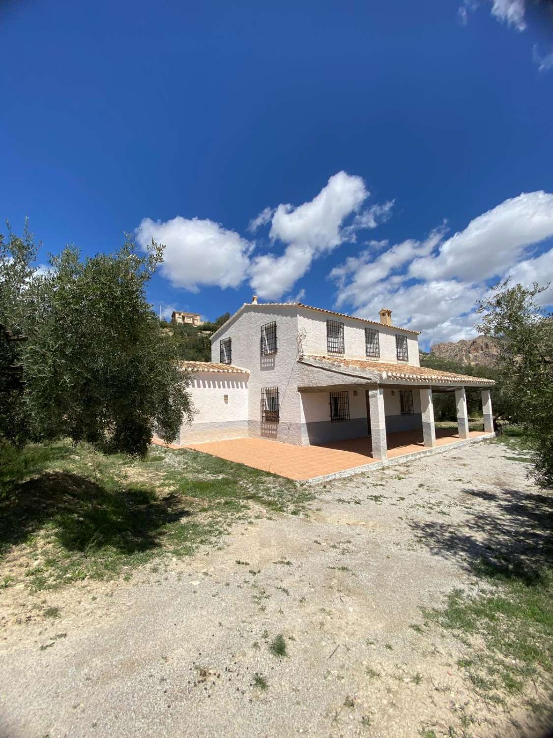 Hermosa Casa de Campo de 3 Dormitorios y 3 Baños en un entorno increíble en Vélez-Blanco