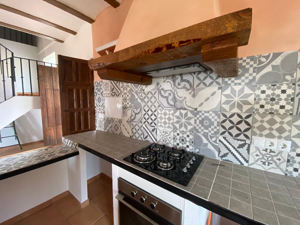 Hermosa Casa de Campo de 3 Dormitorios y 3 Baños en un entorno increíble en Vélez-Blanco