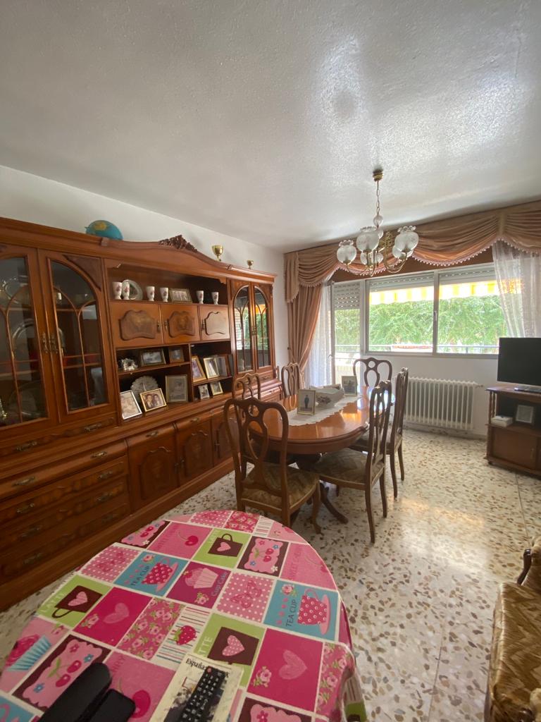 Apartamento en Vélez-Rubio, 4 dormitorios, 2 baños con garaje