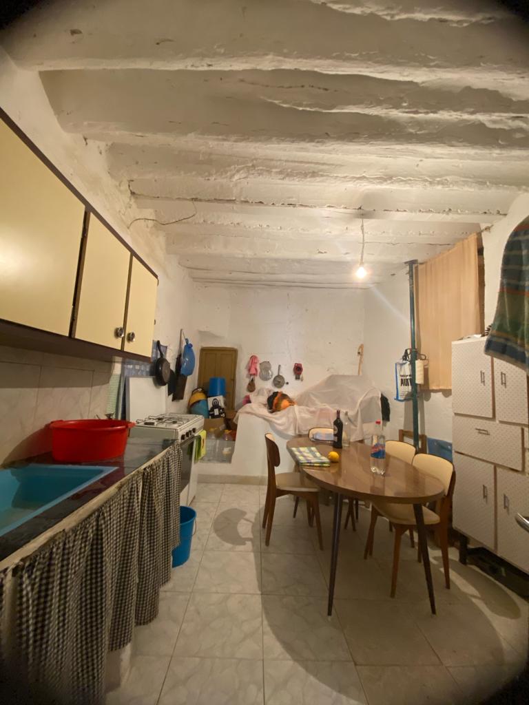 Bewohnbares, teilweise renoviertes Haus mit 2 Schlafzimmern und 1 Bad in Velez-Blanco