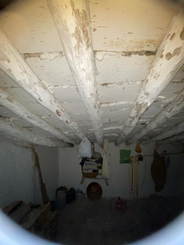 Bewohnbares, teilweise renoviertes Haus mit 2 Schlafzimmern und 1 Bad in Velez-Blanco