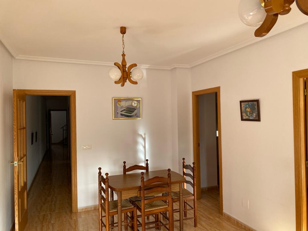 2nd Floor Apartment , 3 Bed, 2 Bath in Velez- Rubio