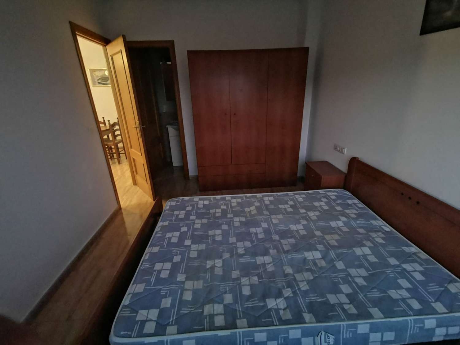 Appartement au 2ème étage, 3 chambres, 2 salles de bain à Velez- Rubio