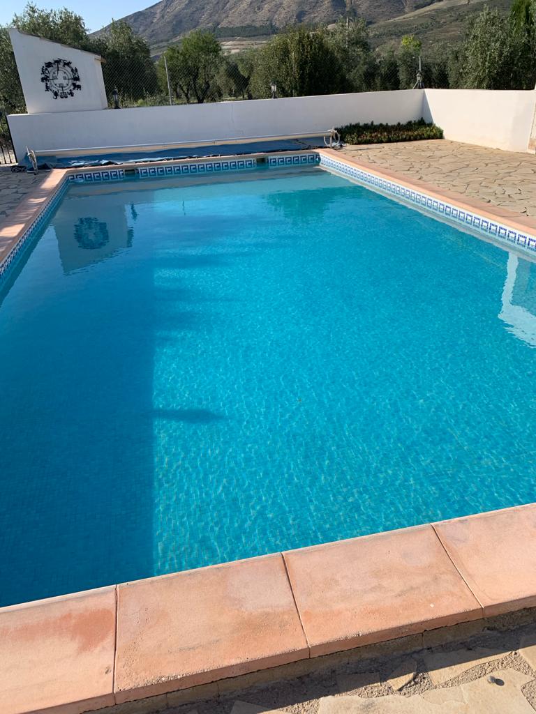 Belle villa de 3 chambres et 2 salles de bain avec piscine dans un cadre charmant près de Vélez Blanco