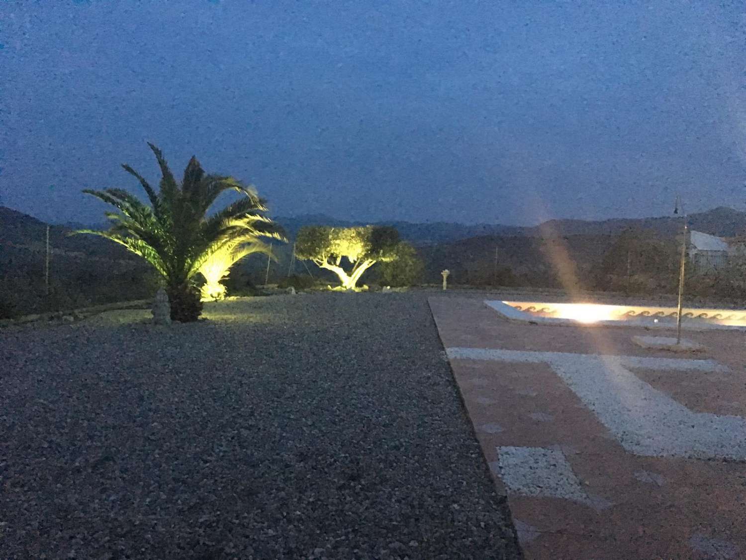 Gran villa de primera calidad con piscina y vistas.