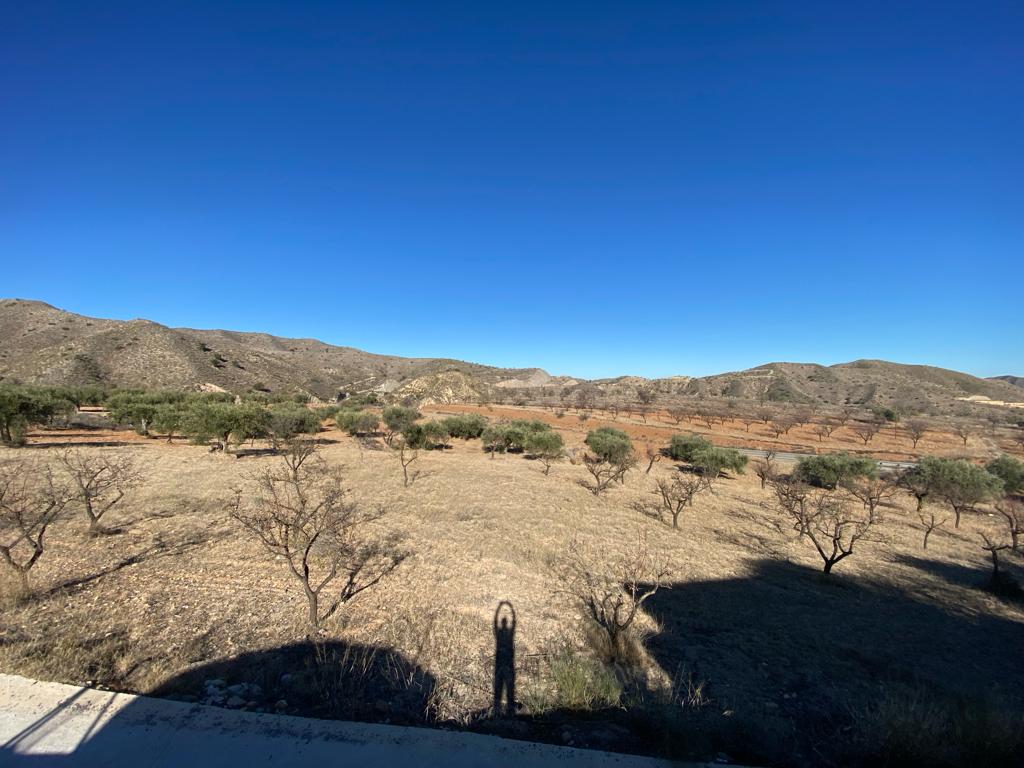 Gran villa de primera calidad con piscina y vistas.