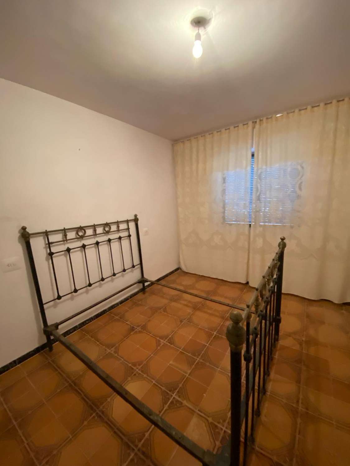 Casa reformada con amplio terreno en Las Vertientes