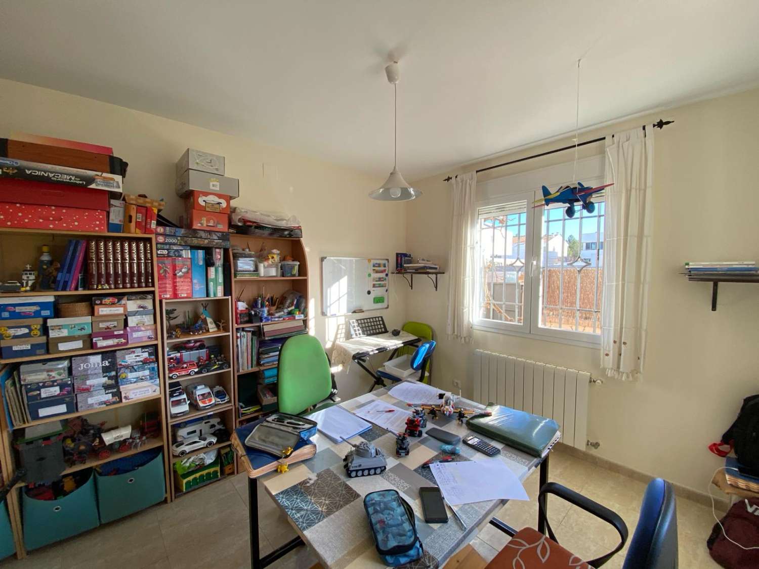 Casa, 4 Dormitorios, 3 Baños, en Baza