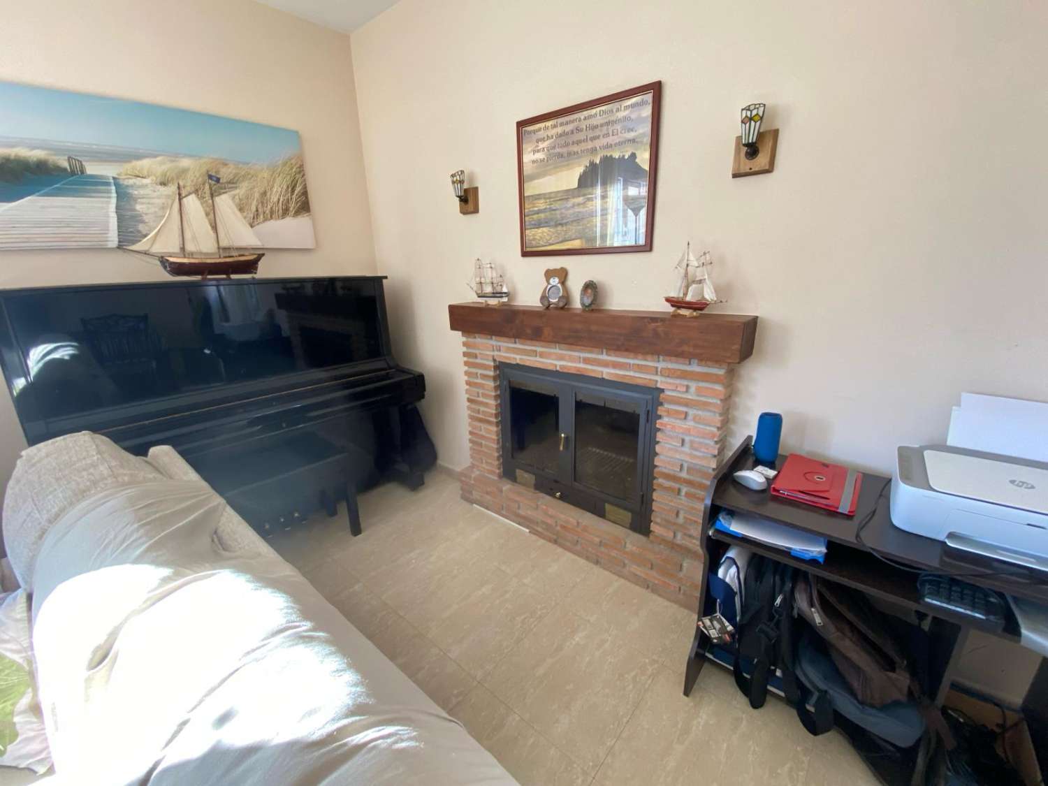 Casa, 4 Dormitorios, 3 Baños, en Baza