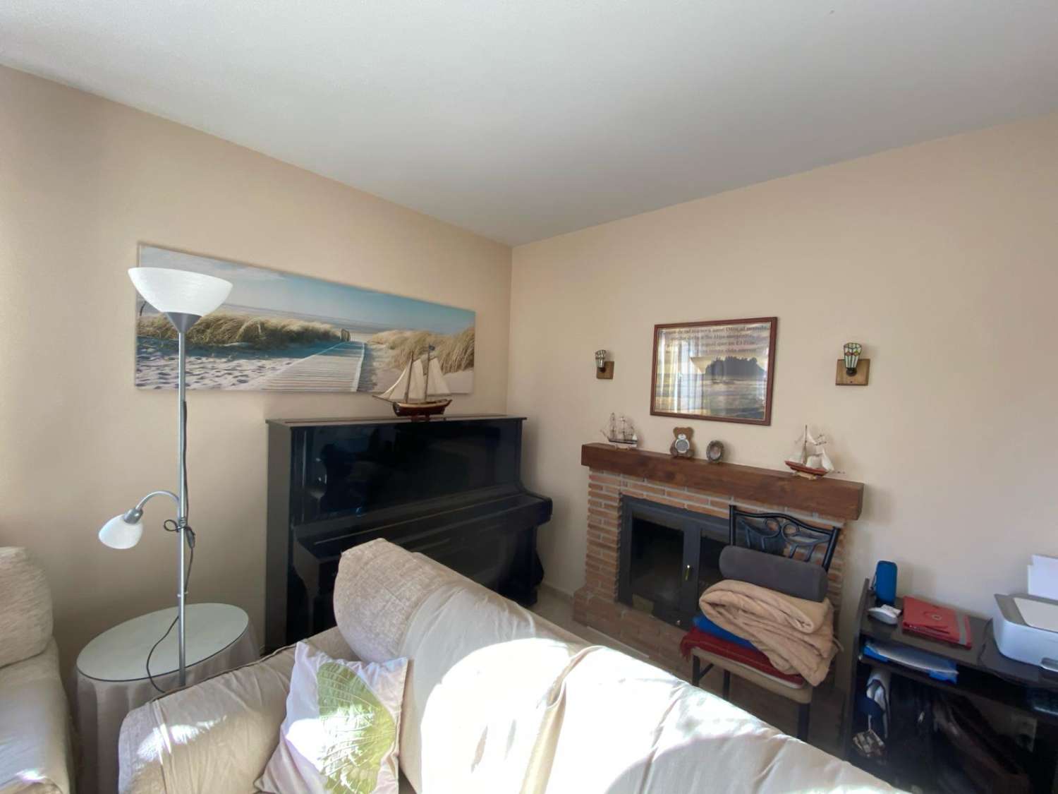 Casa, 4 Dormitorios, 3 Baños, en Baza