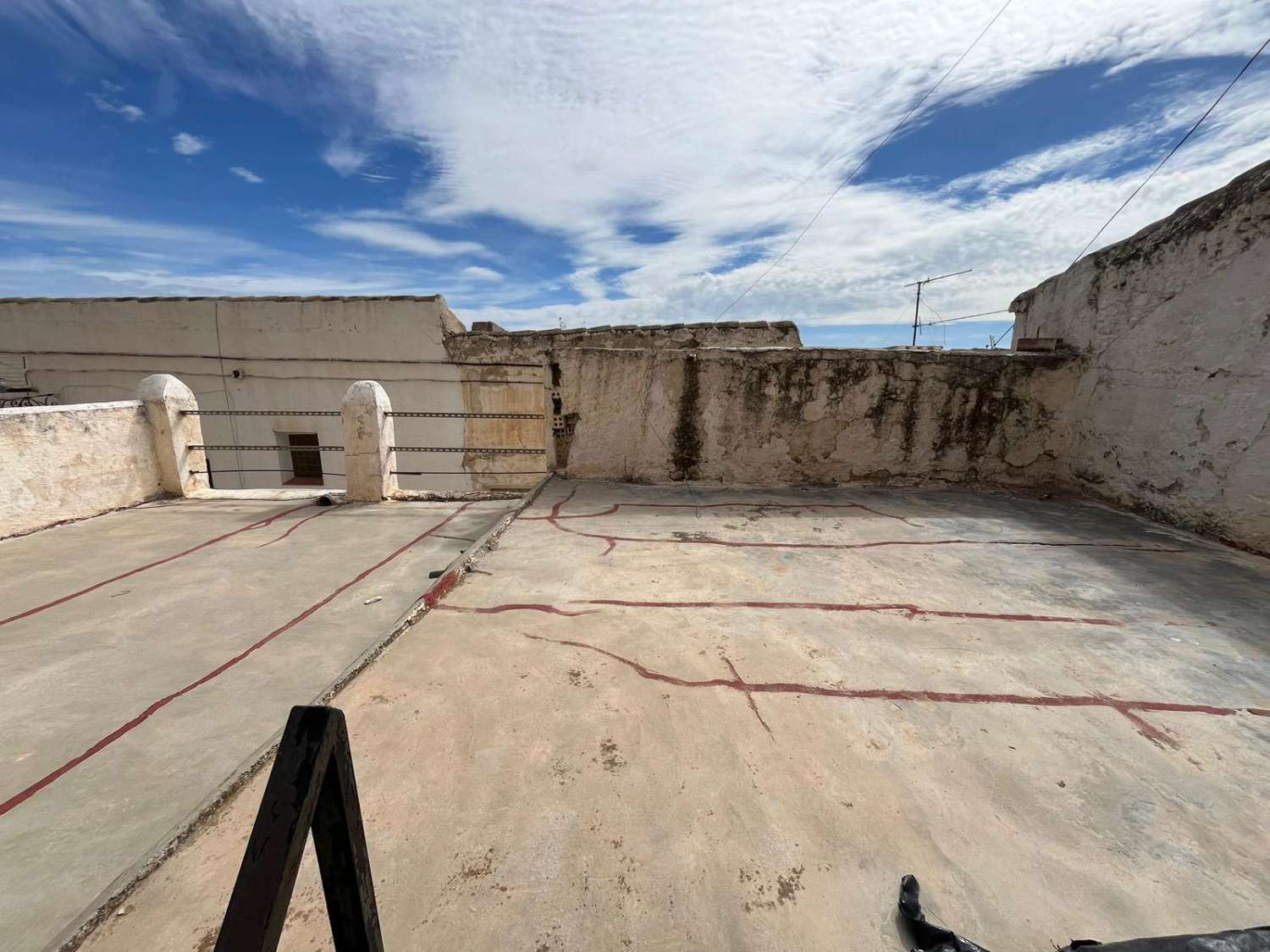 Gran proyecto de casa en Vélez-Blanco con espacio exterior.