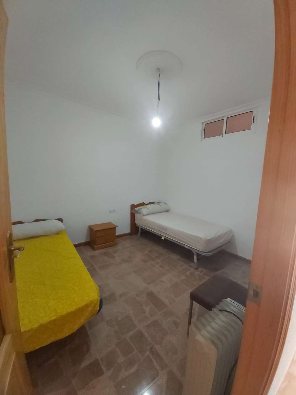 Luxury 10 bed, 2 bath house in Benamaurel