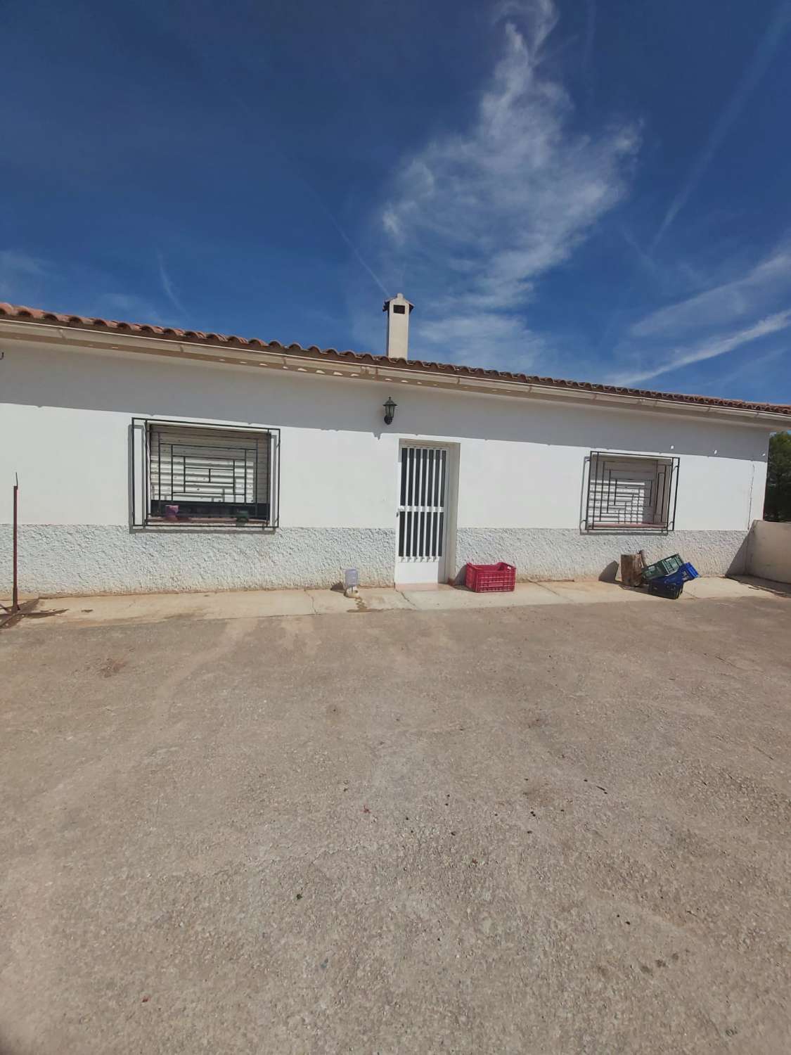 Luxury 10 bed, 2 bath house in Benamaurel