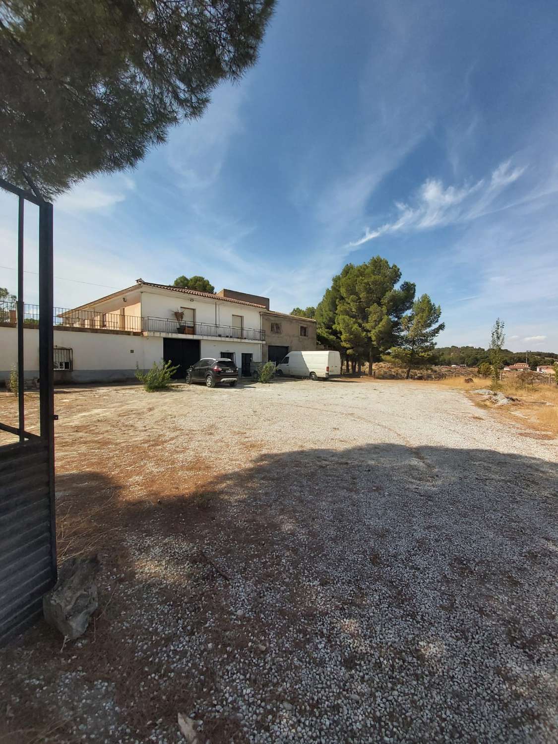 Luxury 10 bed, 2 bath house in Benamaurel