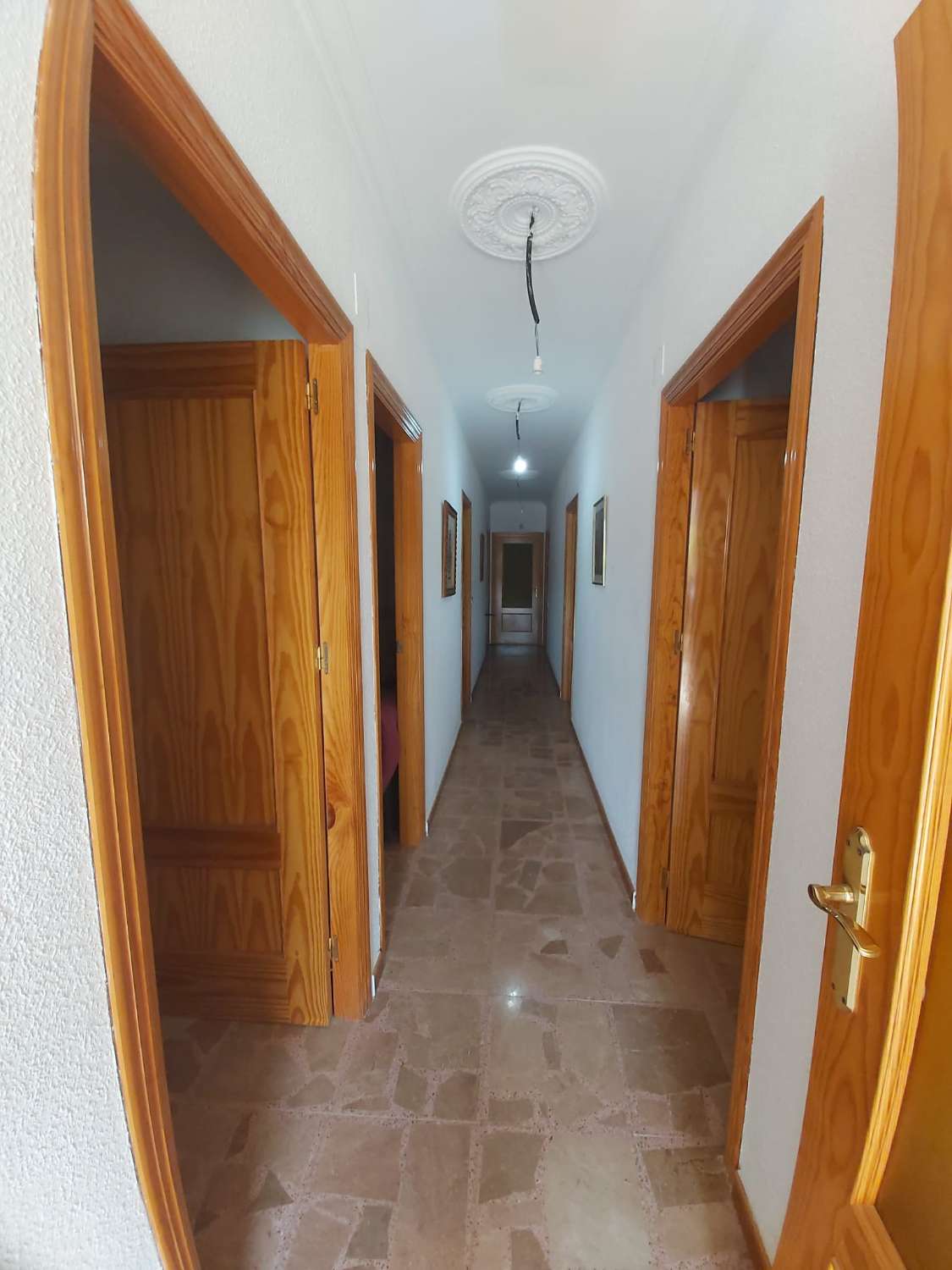 Luxury 10 bed, 2 bath house in Benamaurel