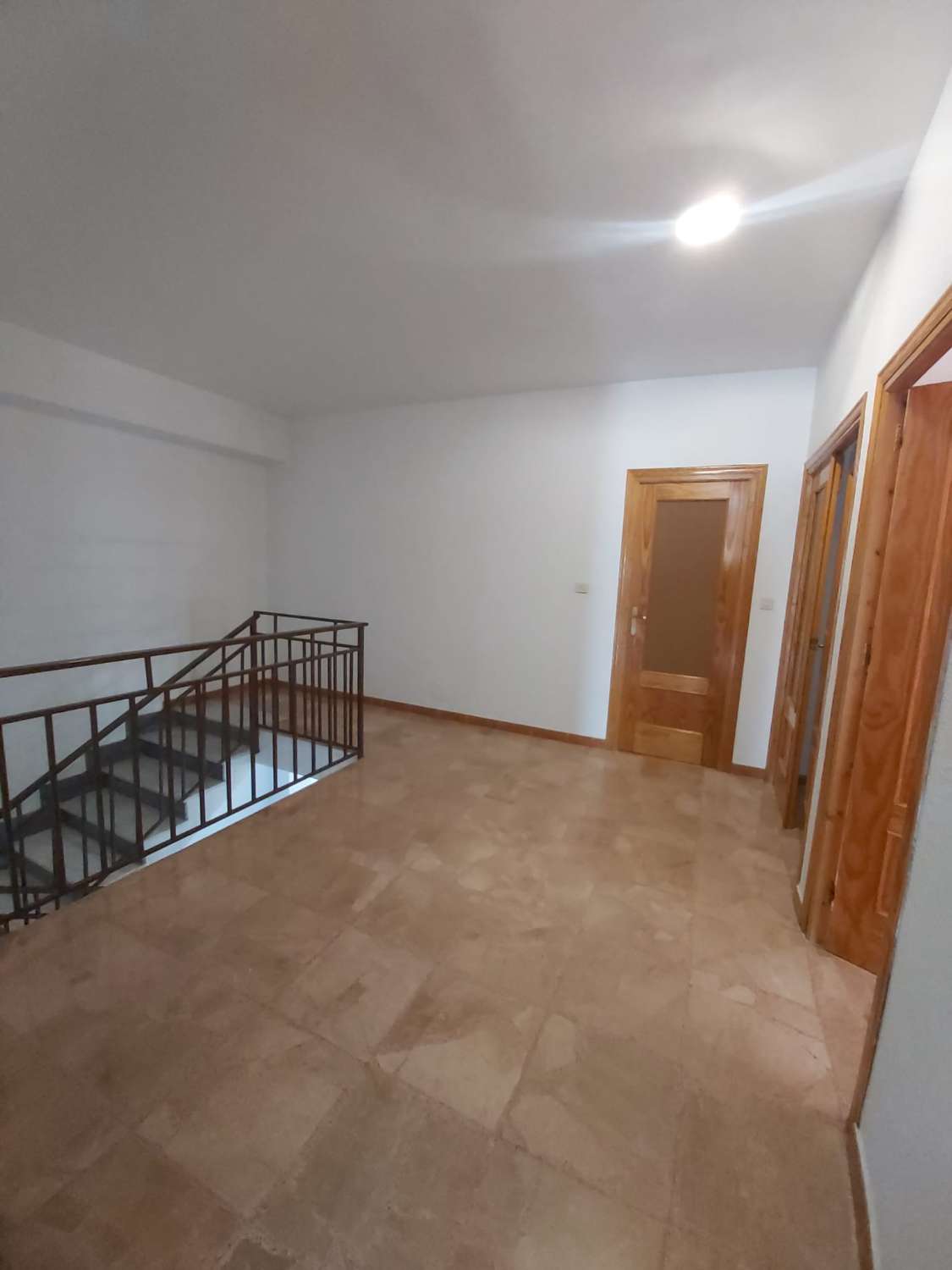 Luxury 10 bed, 2 bath house in Benamaurel