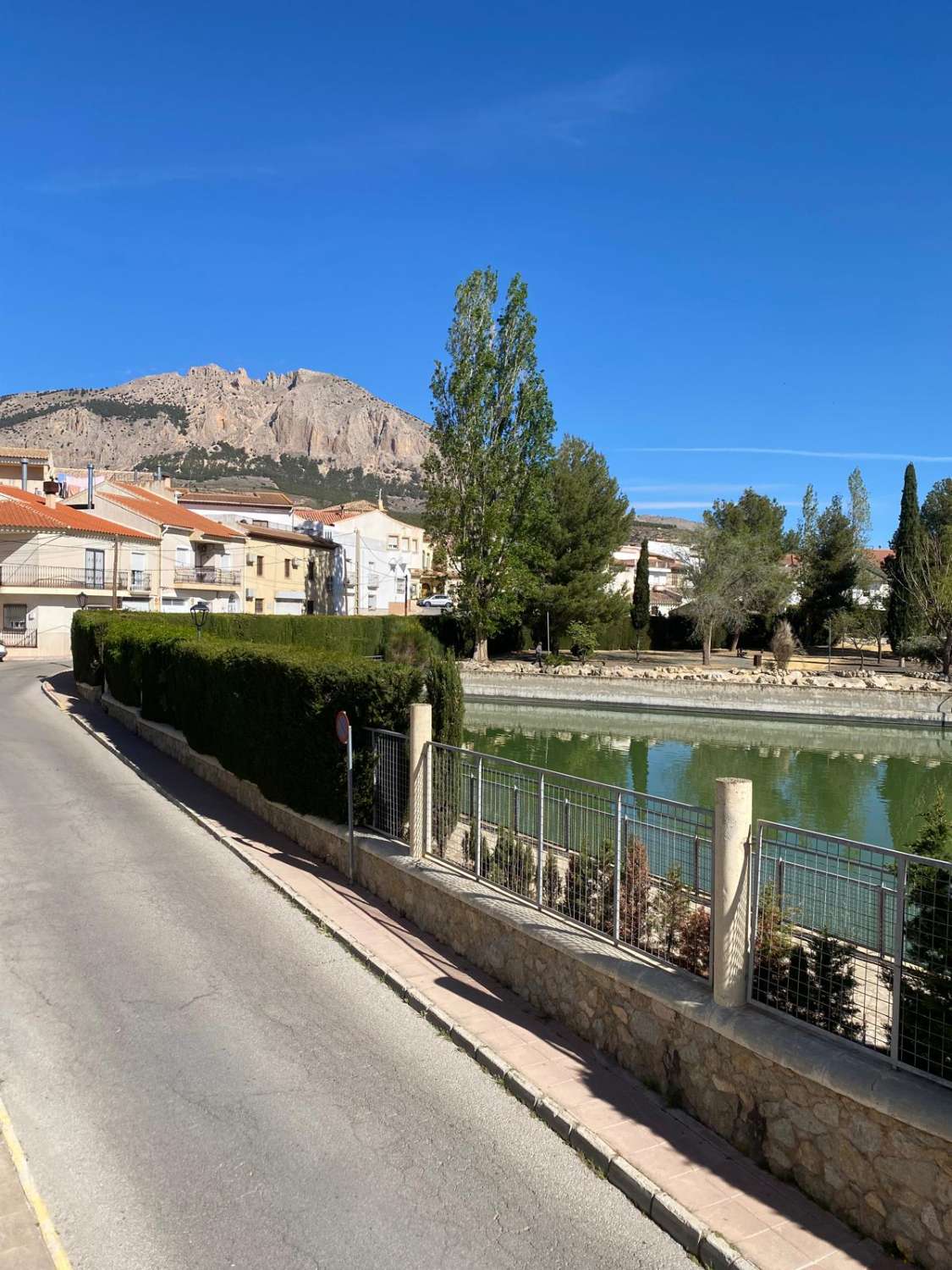 Bel appartement réformé de 2 chambres, 1 salle de bain au rez-de-chaussée avec jardin patio - Velez Rubio