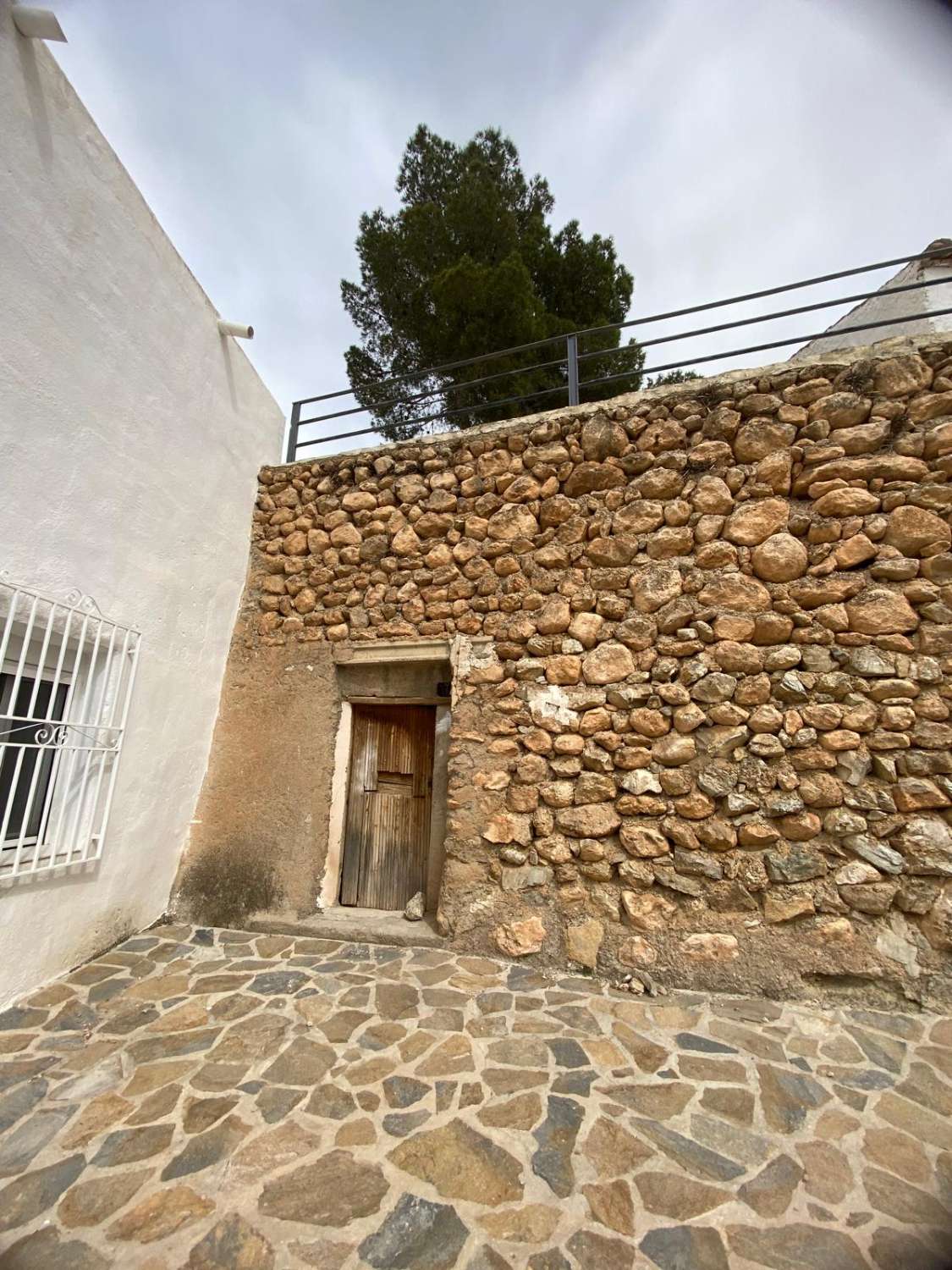 Superbe maison de 2/3 chambres avec jardin au cœur d'Oria, avec possibilité d'acquérir la propriété voisine.***