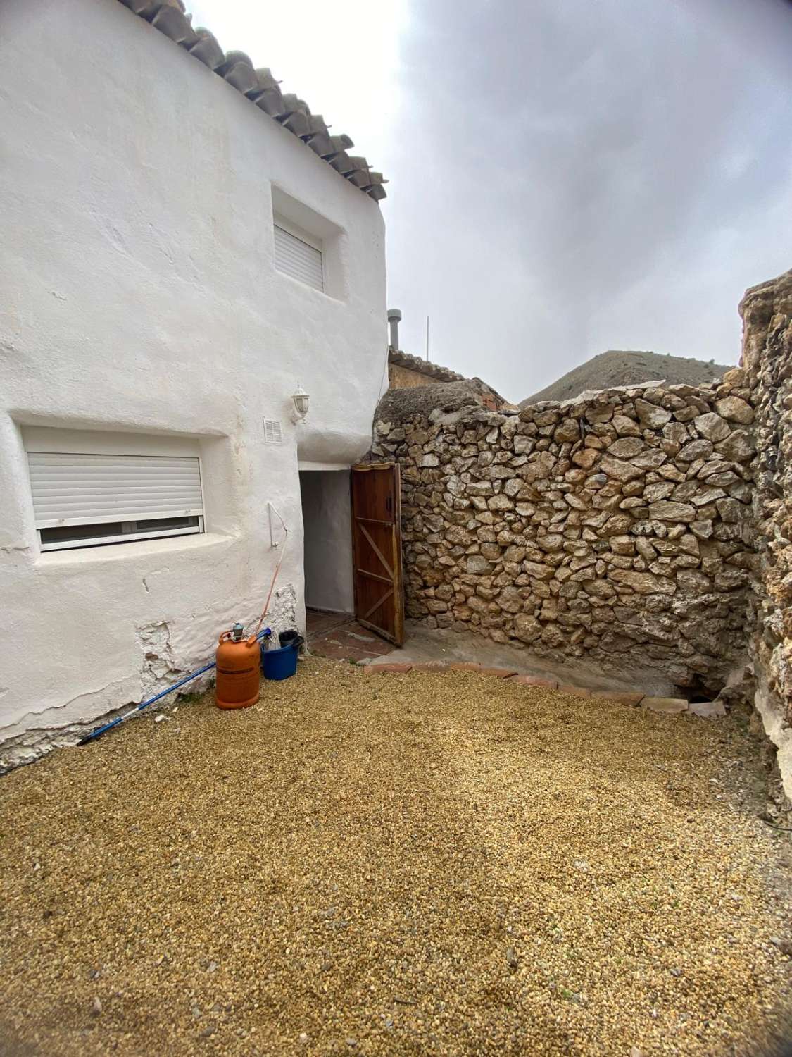 Superbe maison de 2/3 chambres avec jardin au cœur d'Oria, avec possibilité d'acquérir la propriété voisine.***