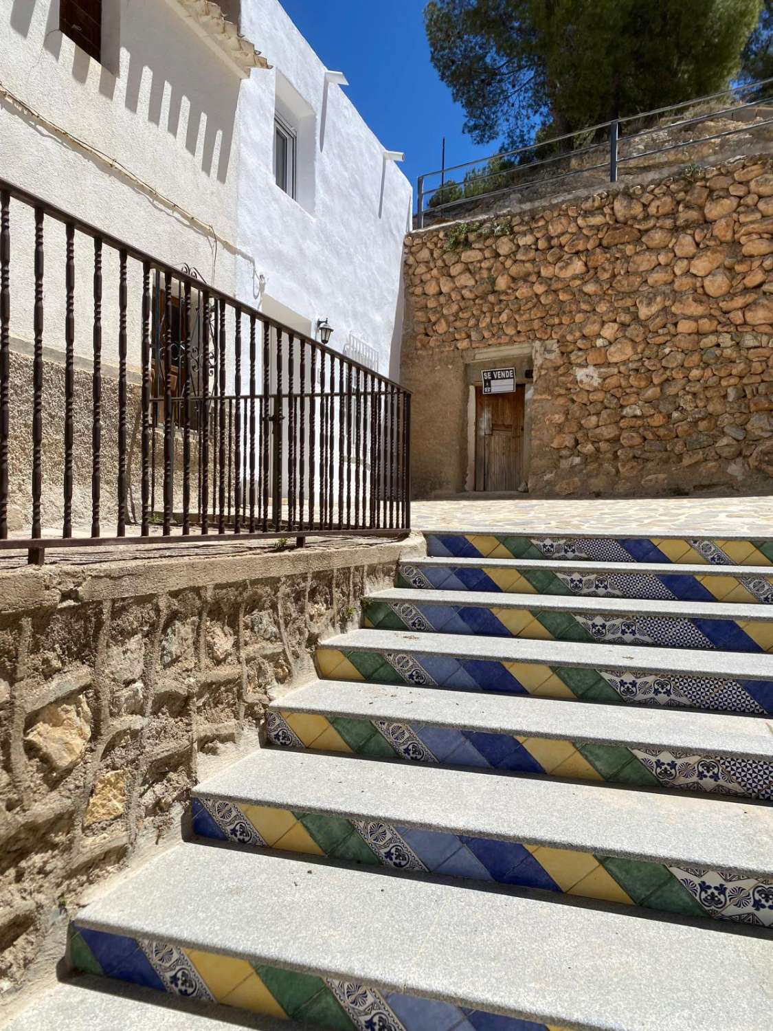 Superbe maison de 2/3 chambres avec jardin au cœur d'Oria, avec possibilité d'acquérir la propriété voisine.***